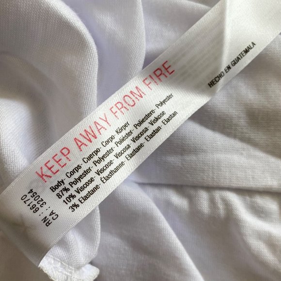 Last Price Urban Outfitters Out From Under Addison T Shirt Cropped WHITE XS - Picture 16 of 16